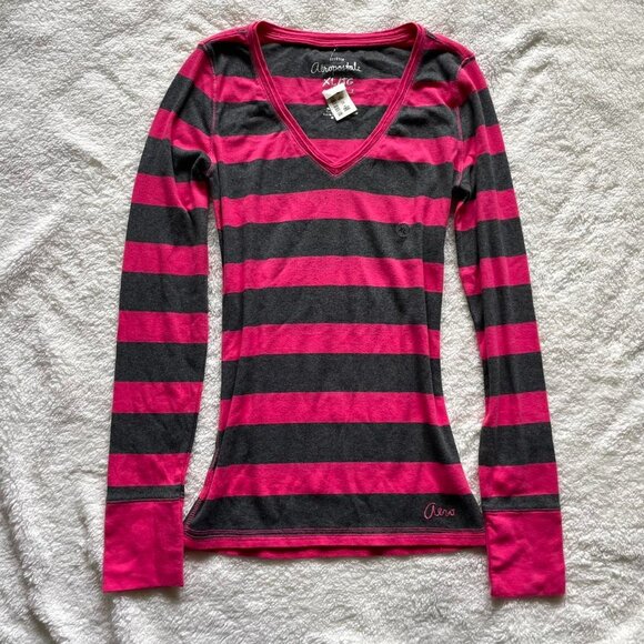 2000s Aeropostale Pink and Grey Striped Long Sleeve - Picture 1 of 7